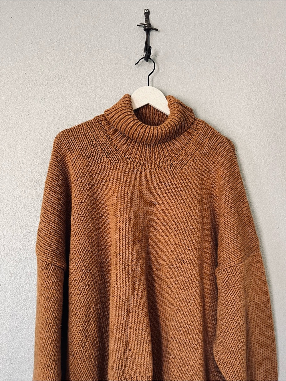Babaa 100% Eco Wool Oversized Jumper Turtleneck Sweater No17 Nogal One Size - Picture 3 of 8